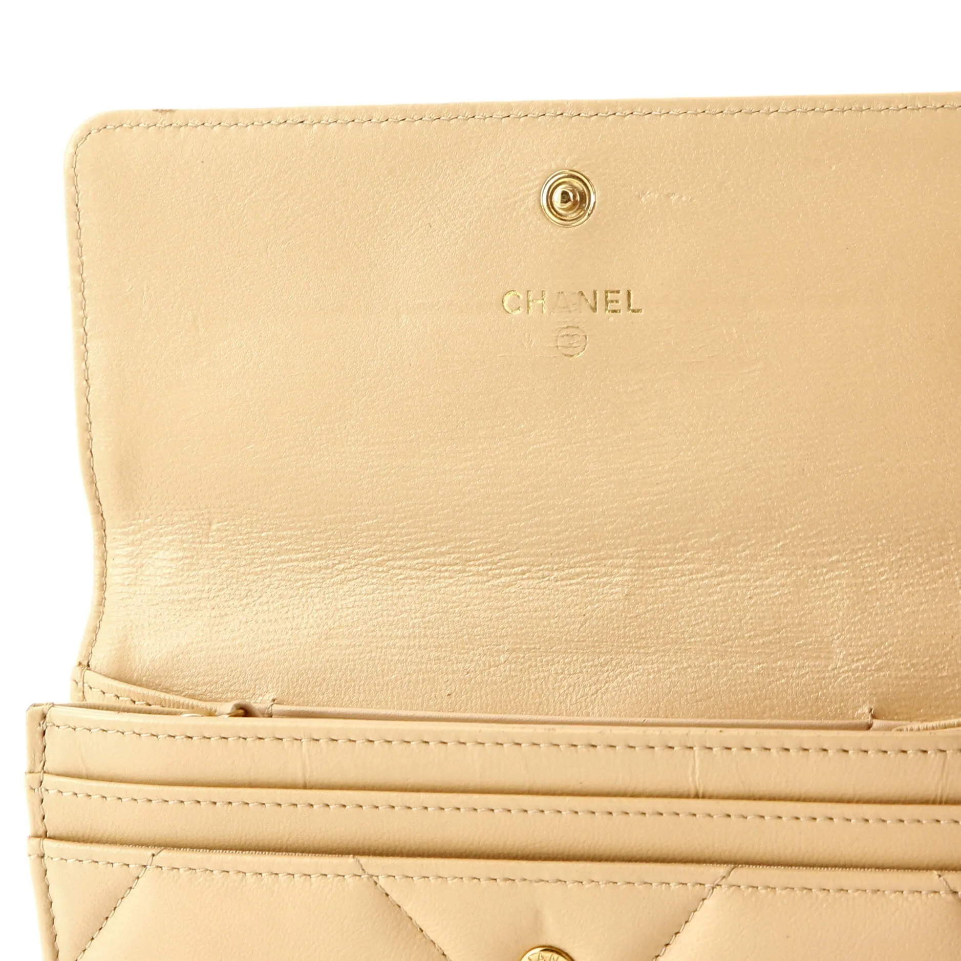 19 Flap Wallet Quilted Lambskin Long