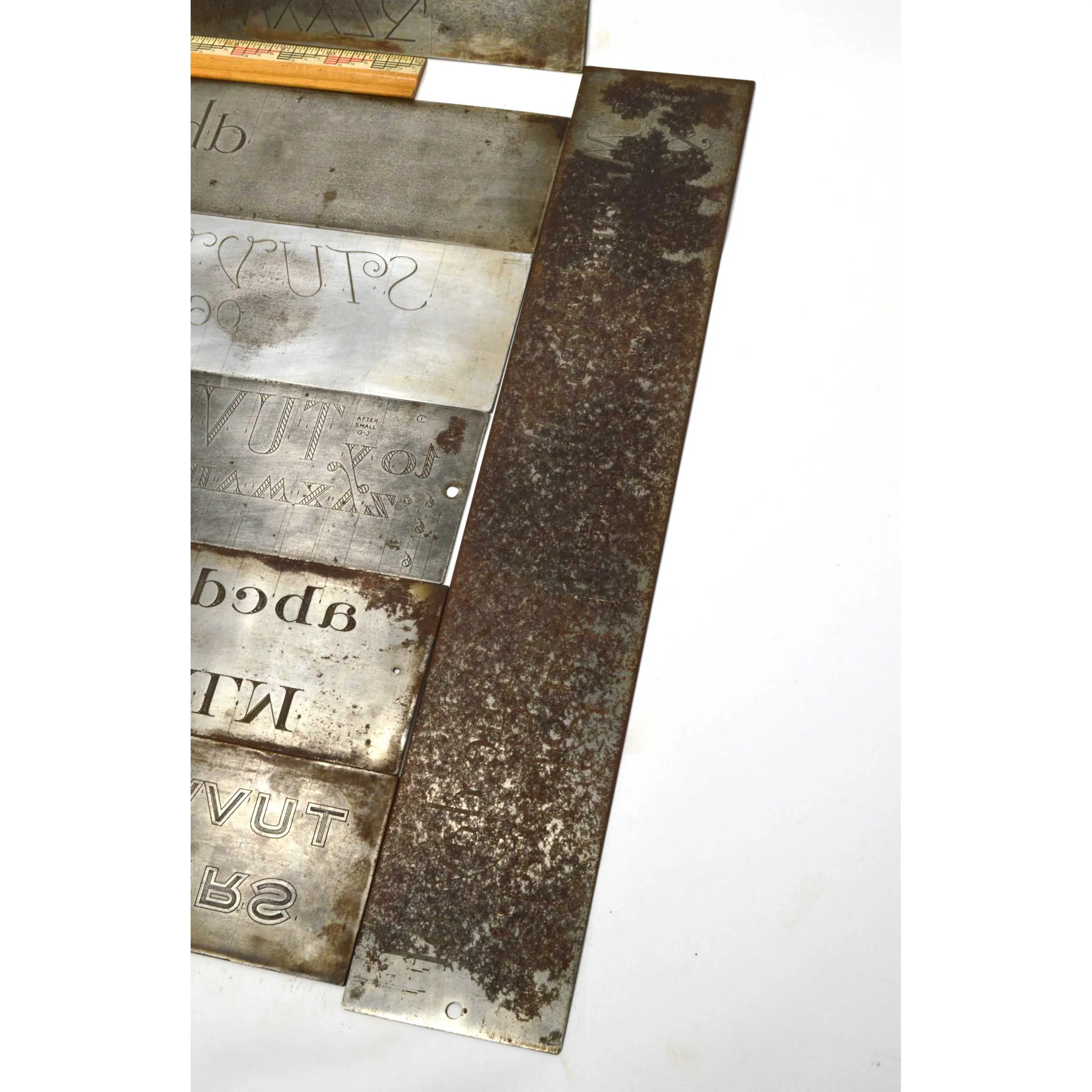 Antique "CRONITE" ENGRAVING FONT PLATE Lot of 8 Plates for ENGRAVER 'PANTOGRAPH'