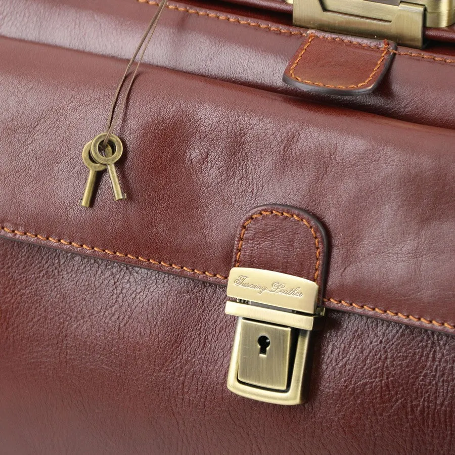 Bernini Leather Doctors Bag