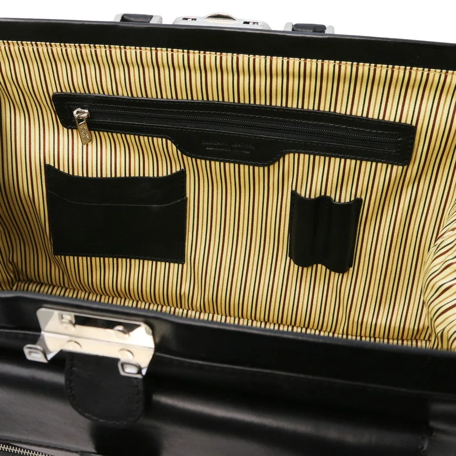 Giotto Dr Bag