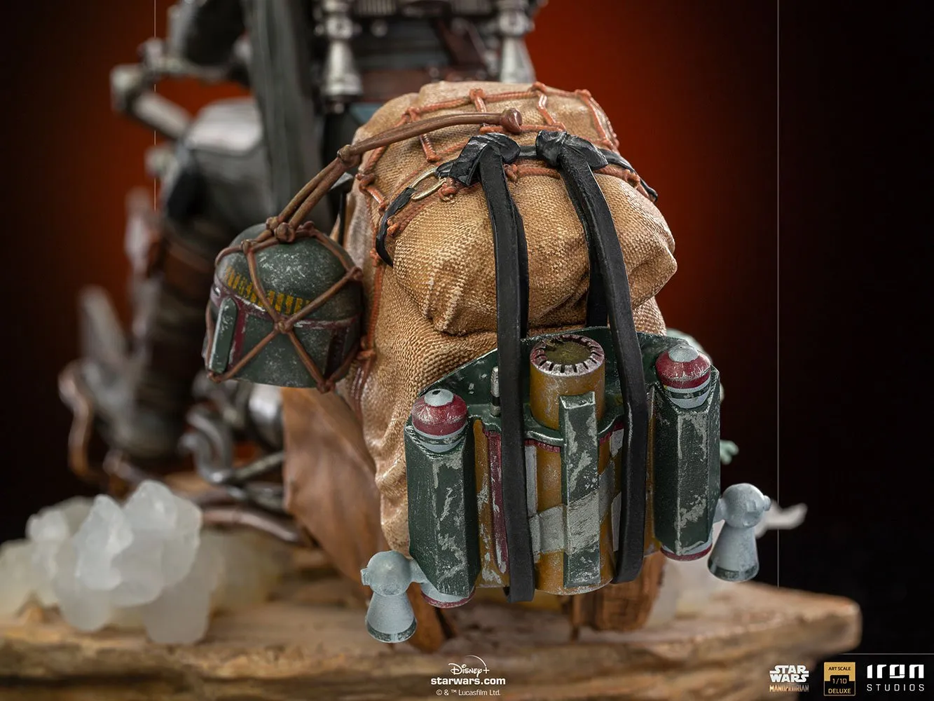 Iron Studios The Mandalorian on Speederbike Deluxe 1/10 Scale Statue