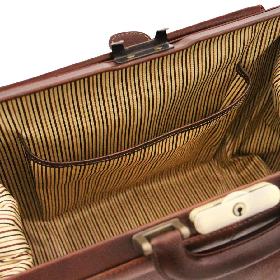 Leonardo Elite Doctors Bag