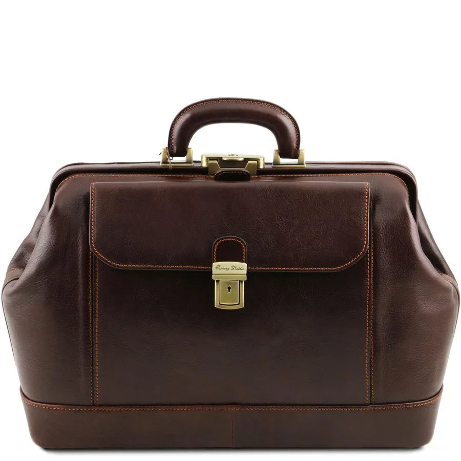 Leonardo Italian Leather Doctors Bag