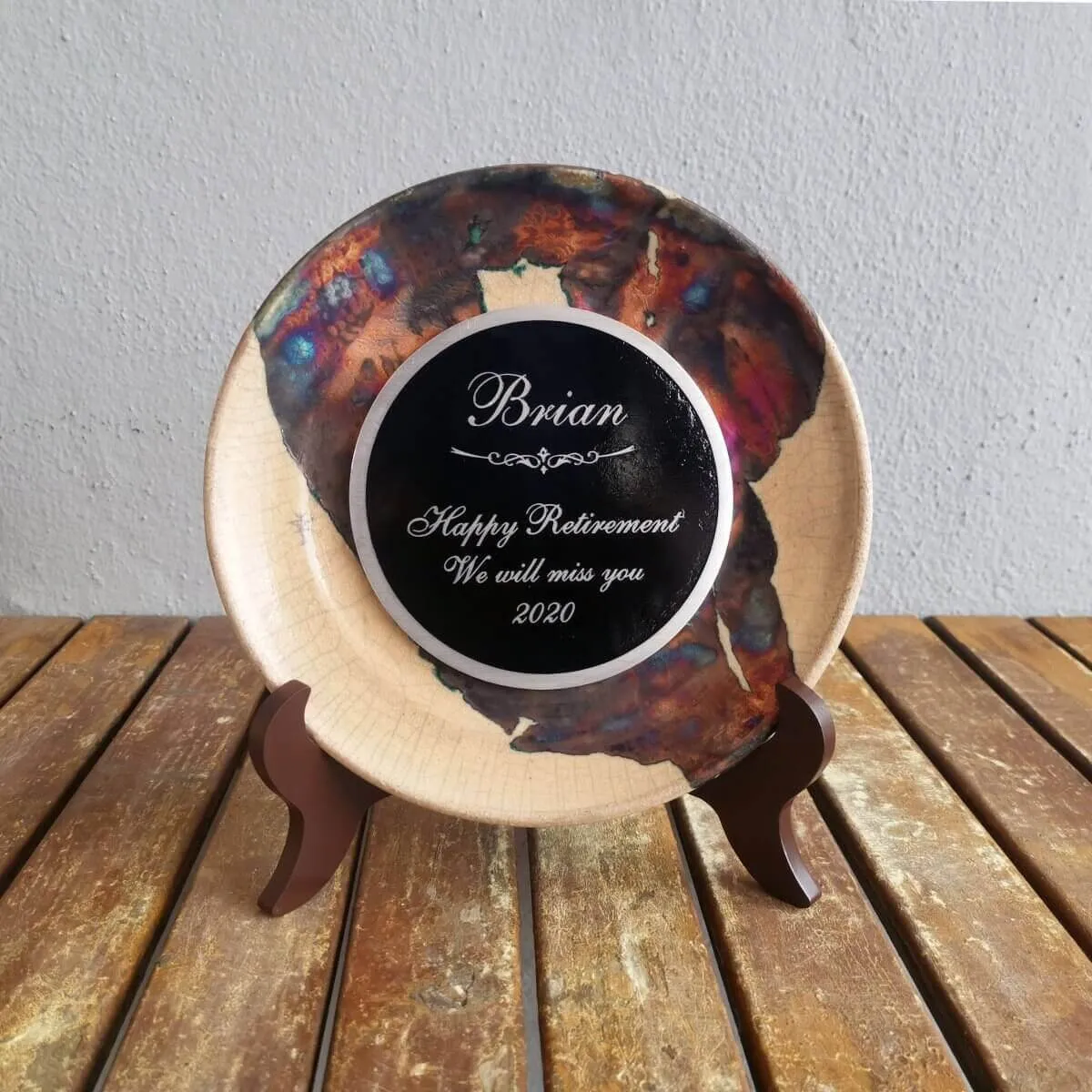 SARA Raku ceramic pottery plate with holder and custom engraving