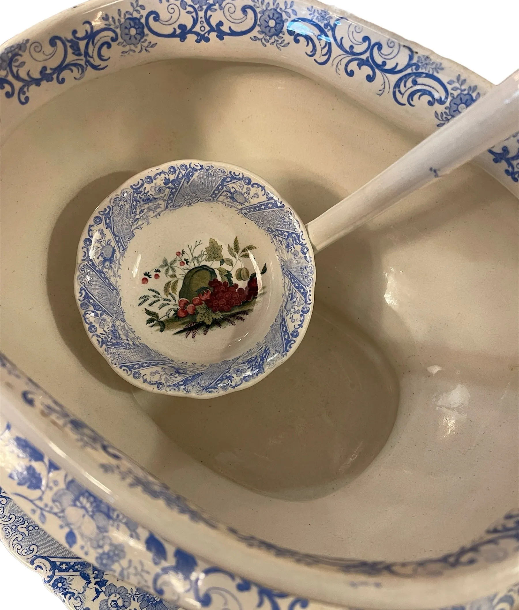Super RARE Huge W S & Co ' WEDGeWOOD ' Fruit Basket Soup Tureen & Ladle Faux Bois Blue Polychrome Transferware
