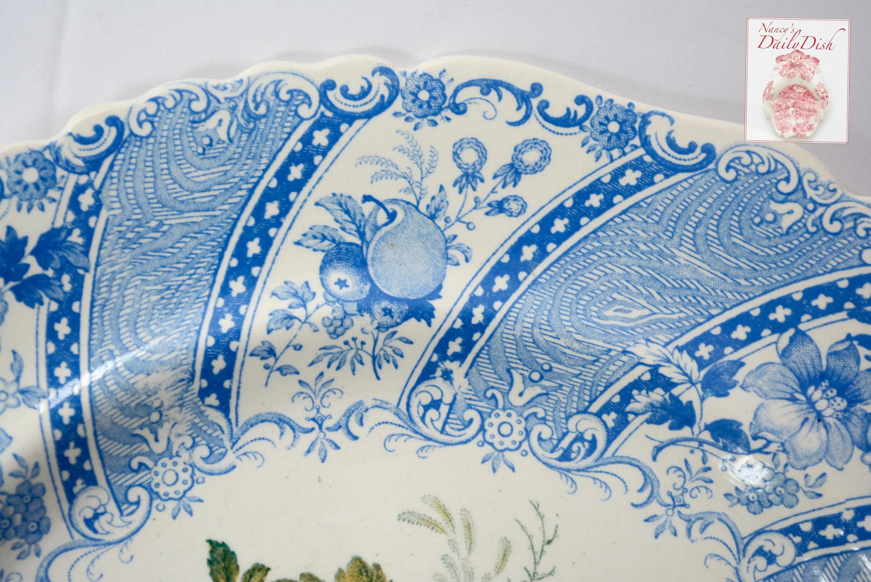 Super RARE W S & Co ' WEDGeWOOD ' Fruit Basket Handled Tray / Underplate Faux Bois Blue Polychrome Transferware