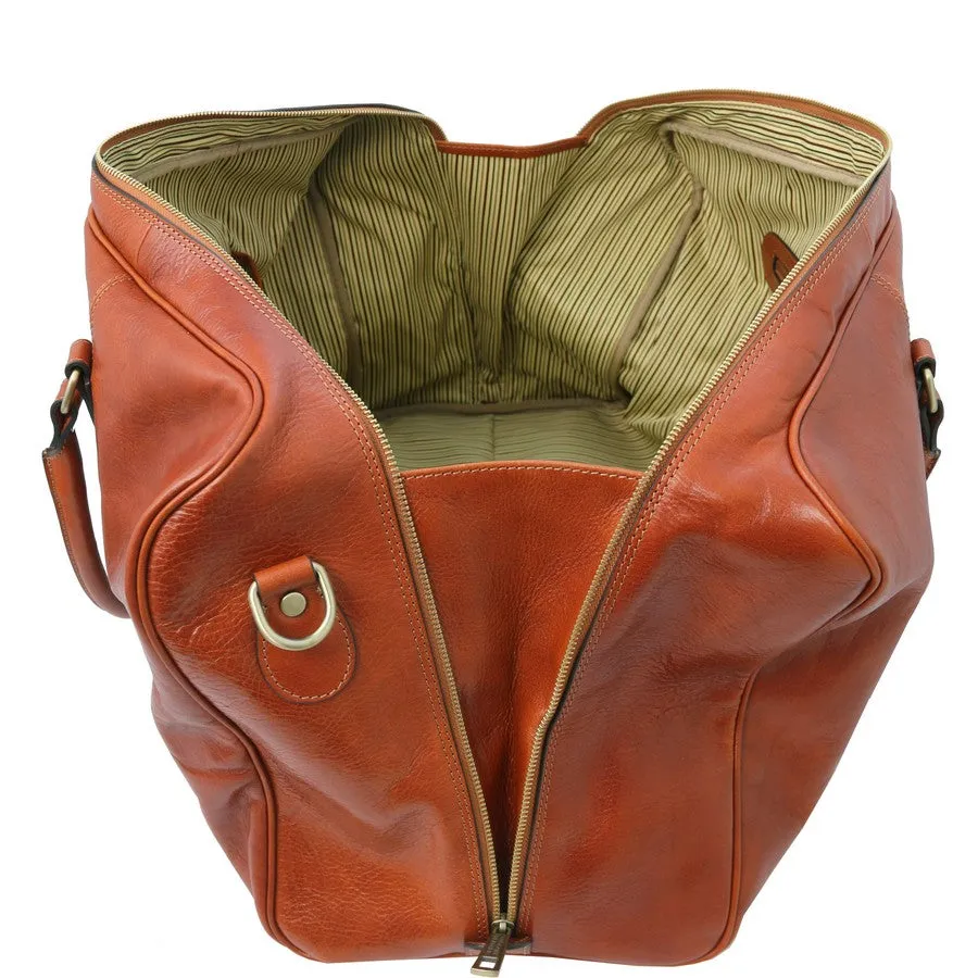 TL Voyager Leather Travel Bag