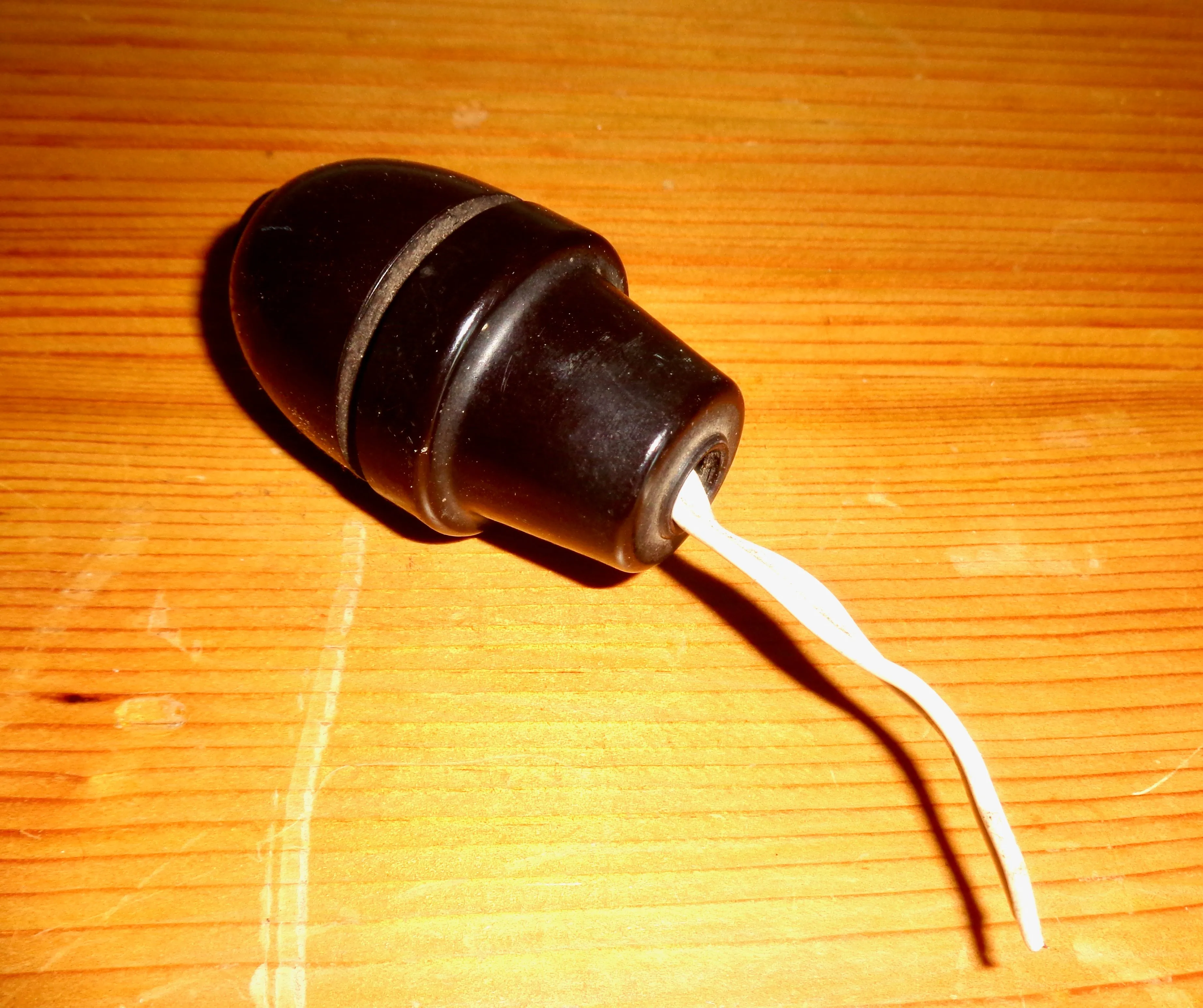 Vintage Bakelite British Butler Bell Push